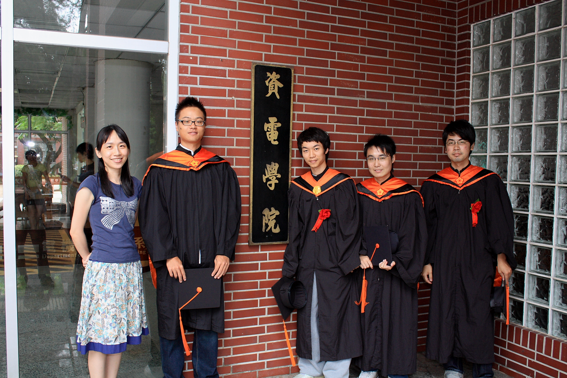 Photo99